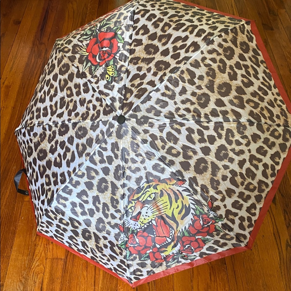 Ed Hardy Tiger Rose Compact Umbrella NWT Leopard print